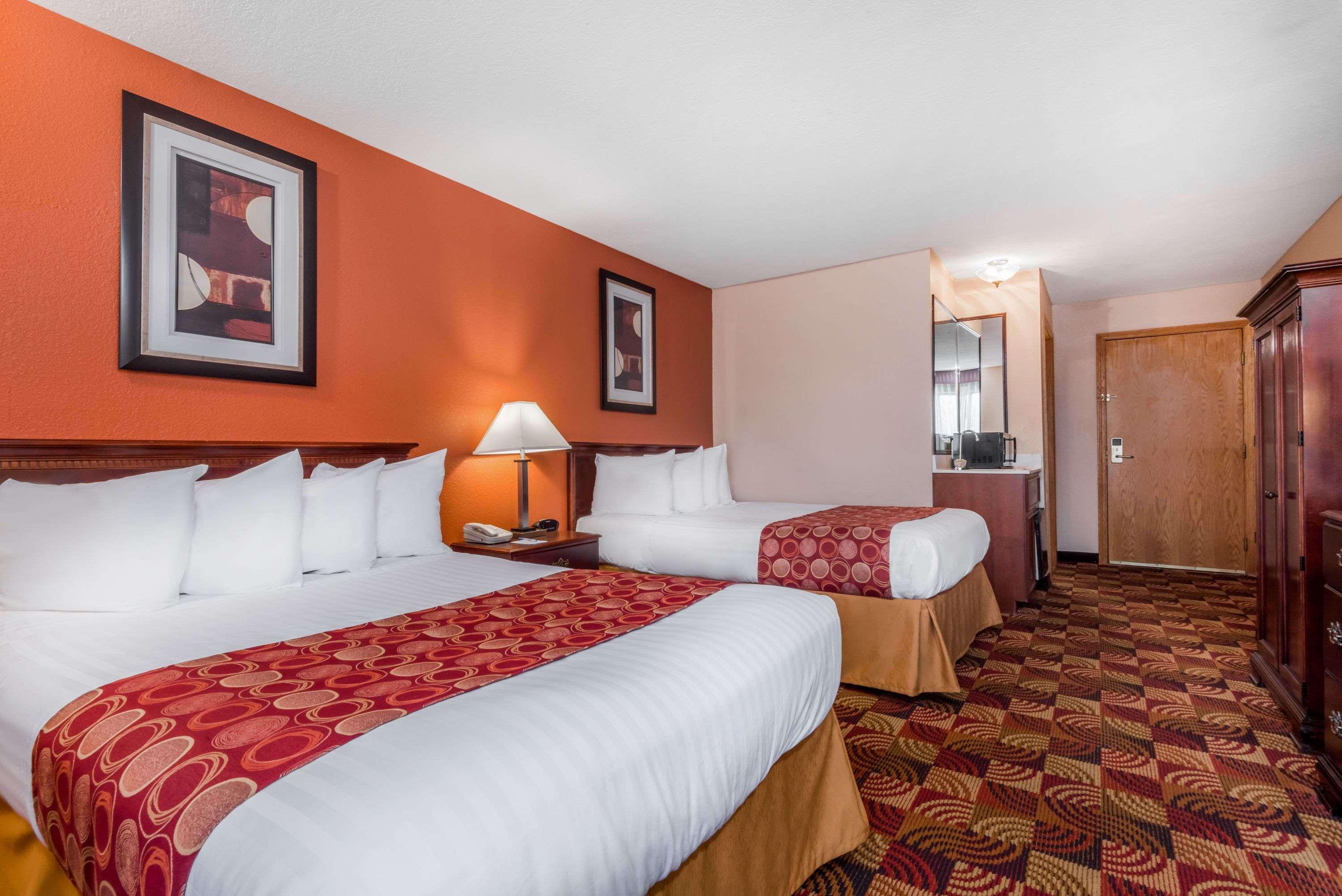 Baymont By Wyndham Plainfield/ Indianapolis Arpt Area Hotel Exterior photo