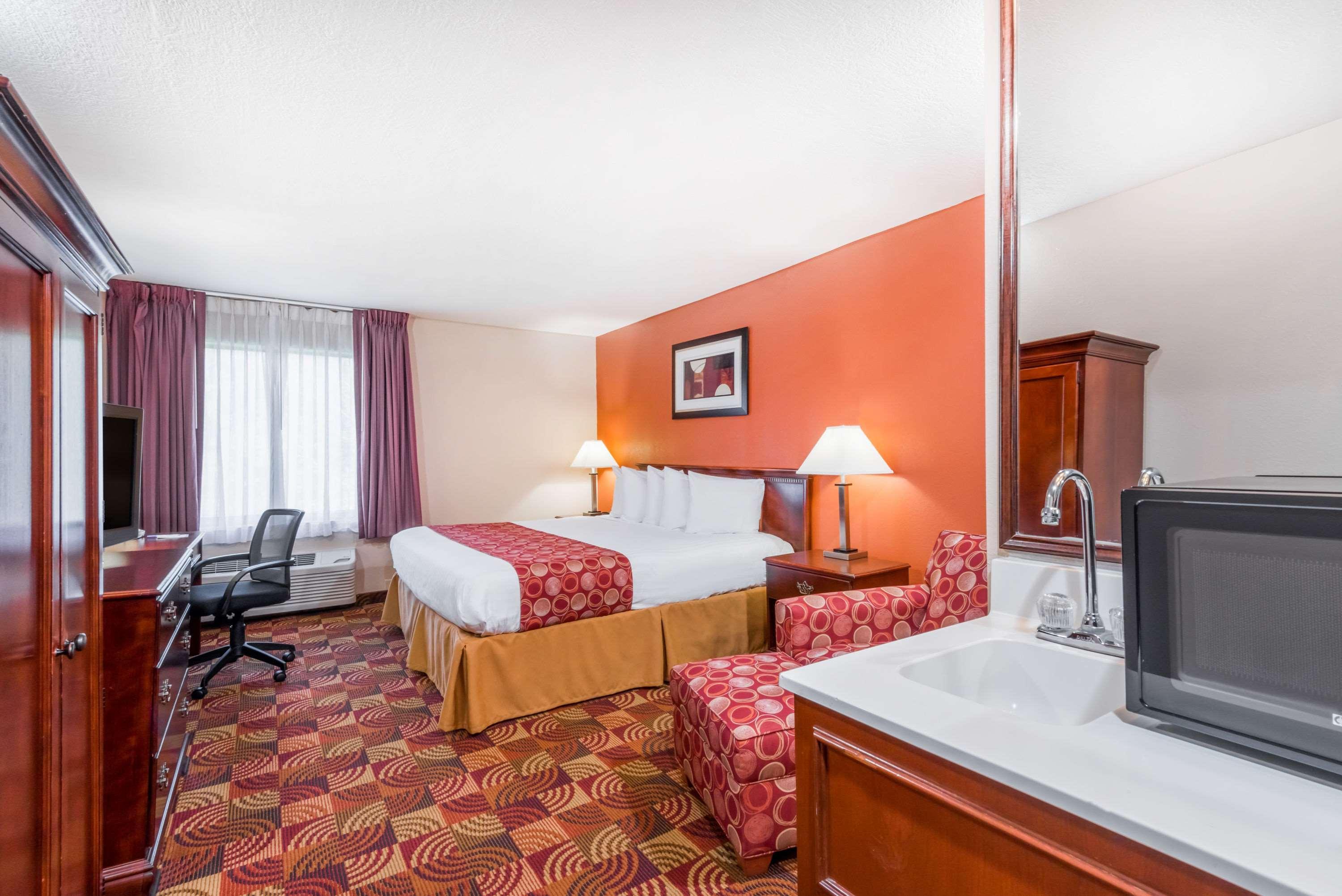 Baymont By Wyndham Plainfield/ Indianapolis Arpt Area Hotel Exterior photo