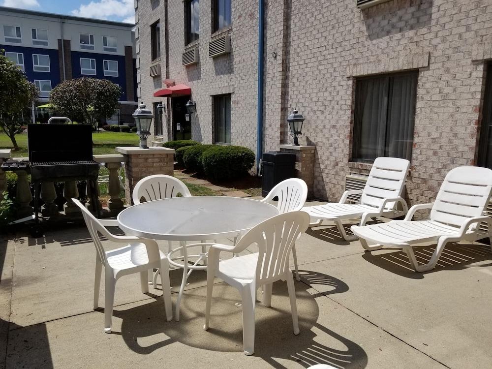 Baymont By Wyndham Plainfield/ Indianapolis Arpt Area Hotel Exterior photo